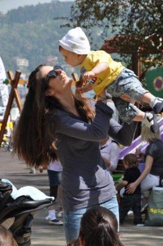 Selin Toktay çocuklarıyla 