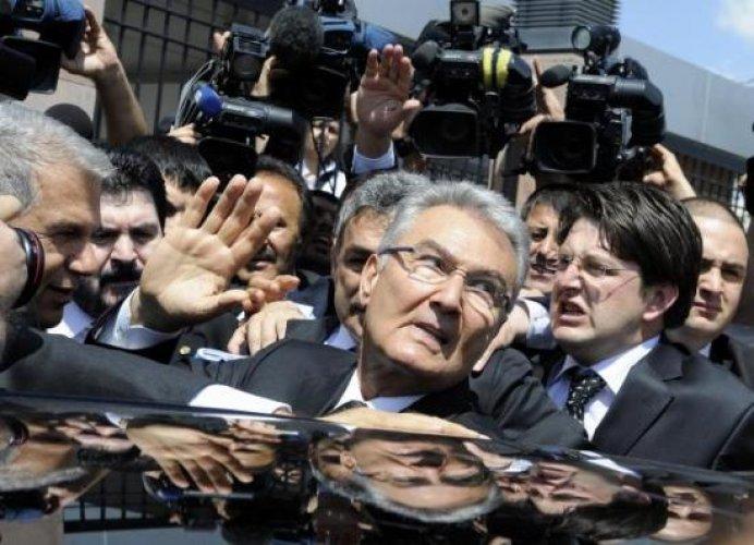 Baykal'ın istifasını gözyaşlarıyla izlediler - Resim 28