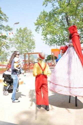 Selin Toktay çocuklarıyla 