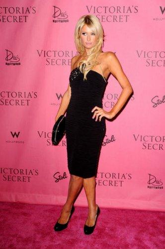 Victoria's Secretin yeni bombası  - Resim 13