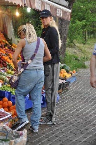 Petek’in makyajsız hali şaşırttı - Resim 3