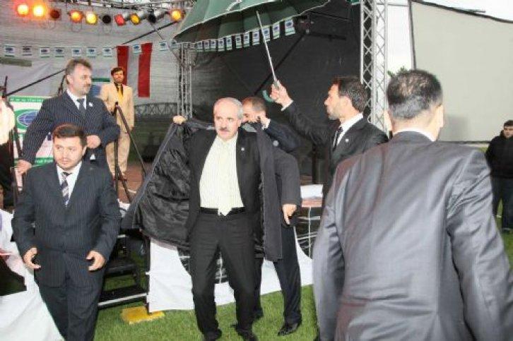 Kurtulmuş montunu böyle değiştirdi