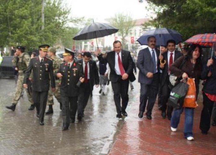 19 Mayıs'a yağmur engeli - Resim 7