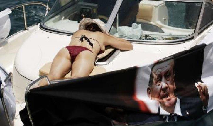 İsraillilerden denizde protesto - Resim 6