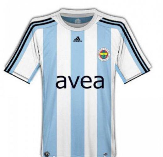 Fenerbahçe 2010-2011 formaları