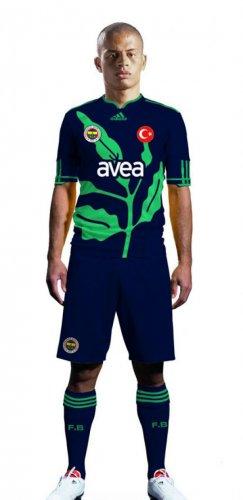 Fenerbahçe 2010-2011 formaları