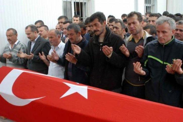 Madenciler son yolculuğuna uğurlanıyor - Resim 21