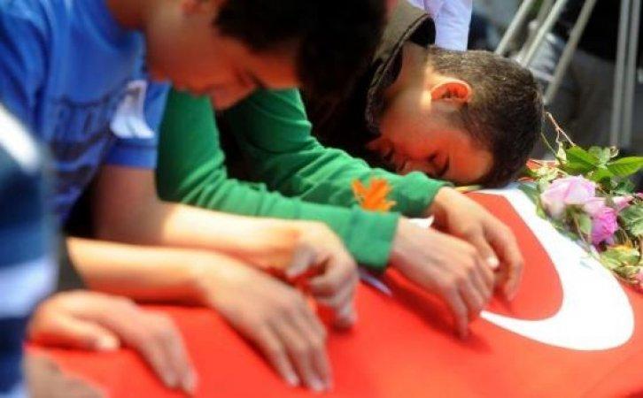 Madenciler son yolculuğuna uğurlanıyor - Resim 10