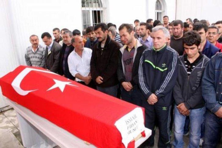 Madenciler son yolculuğuna uğurlanıyor - Resim 2