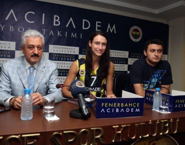 Christiane Fürst Fenerbahçe Acıbadem’de