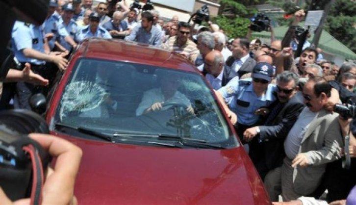 Eski bakan gözaltına alındı - Resim 2