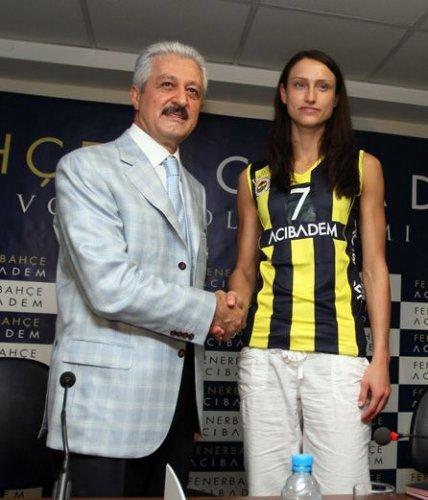 Christiane Fürst Fenerbahçe Acıbadem’de