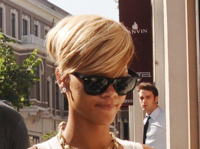 Rihanna Istanbul'un Keyfini Çıkarttı - Resim 1