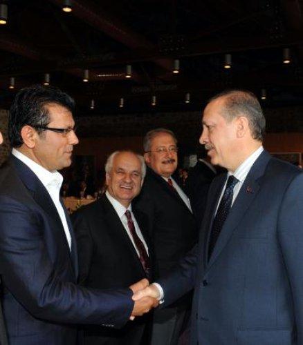 Başbakan spor adamlrıyla bir araya geldi - Resim 3