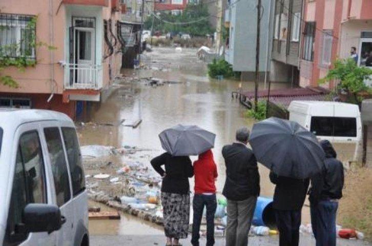 İstanbul'da sağnak yağış - Resim 41