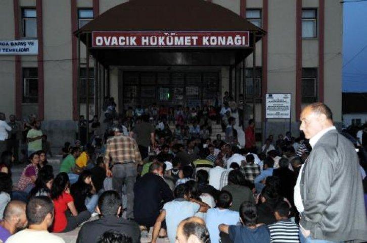 Ovacık'ta AKP'li vekile linç girişimi  - Resim 12