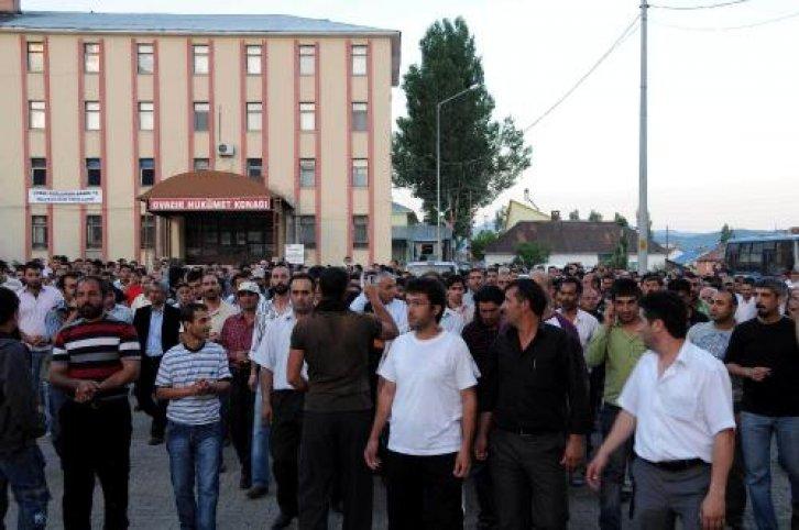 Ovacık'ta AKP'li vekile linç girişimi  - Resim 9