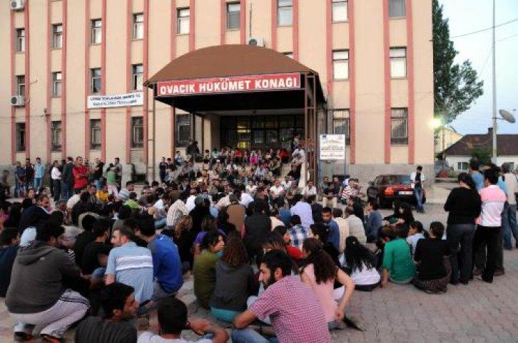 Ovacık'ta AKP'li vekile linç girişimi  - Resim 2