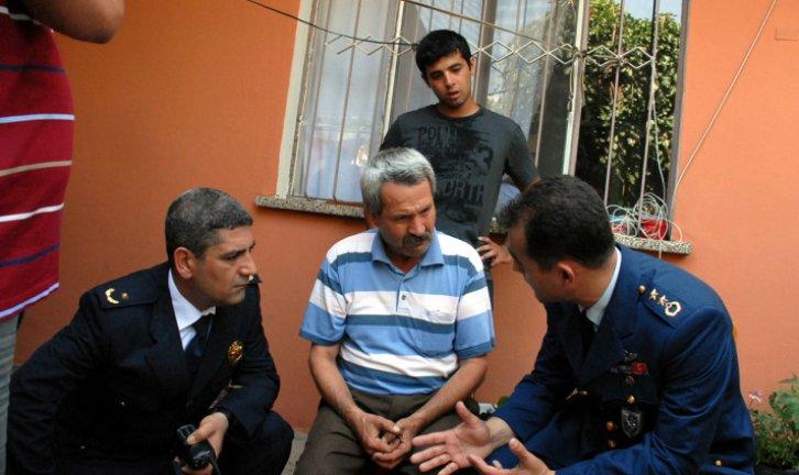 Şehitlerin baba evlerine ateş düştü