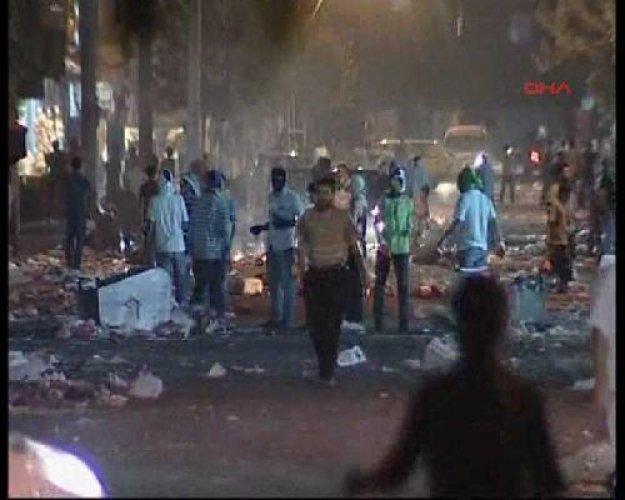 Diyarbakır'da korsan gösteri  - Resim 12