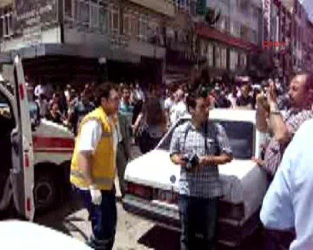 Eşiyle kaçan babasını bıçakladı - Resim 10