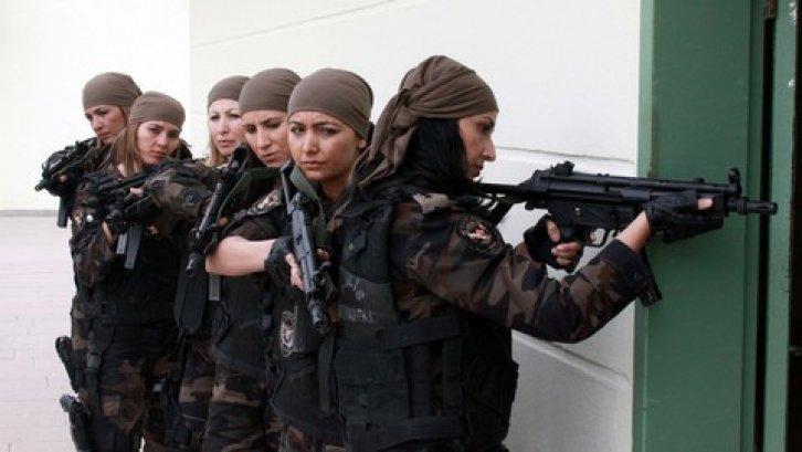 Özel Harekat'ın en güzel kadın polisleri 