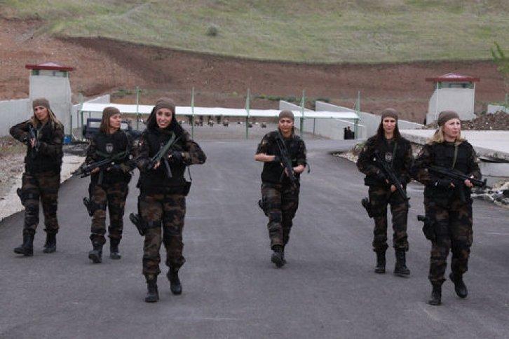 Özel Harekat'ın en güzel kadın polisleri 