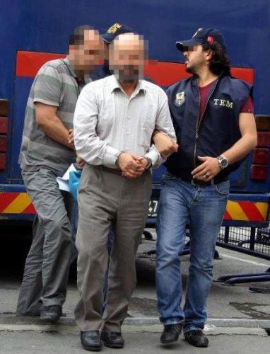 Bombacıların yakınlarından alkış şov