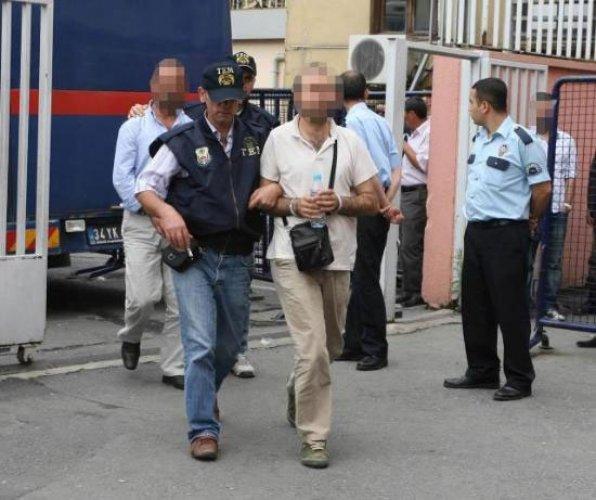 Bombacıların yakınlarından alkış şov