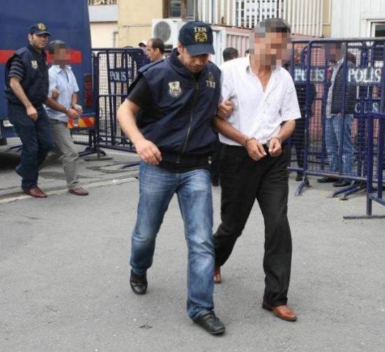 Bombacıların yakınlarından alkış şov