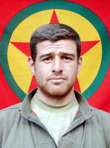 BDP'li vekil terörist cenazesinde