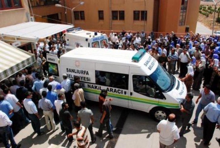 BDP'li vekil terörist cenazesinde