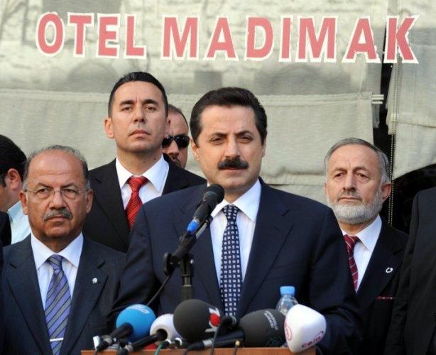 Devlet Sivas'ı andı - Resim 8
