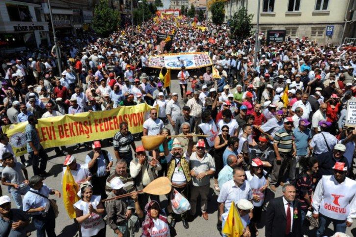 Devlet Sivas'ı andı - Resim 17