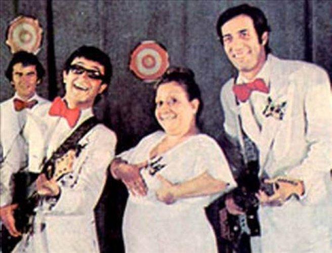 Kemal Sunal, vefatının 10. yılında mezarı başında anıldı