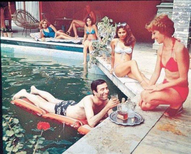 Kemal Sunal, vefatının 10. yılında mezarı başında anıldı