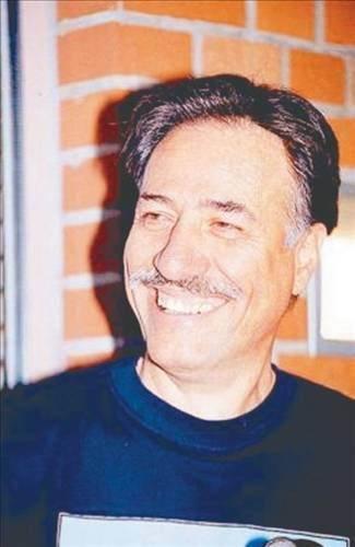 Kemal Sunal, vefatının 10. yılında mezarı başında anıldı