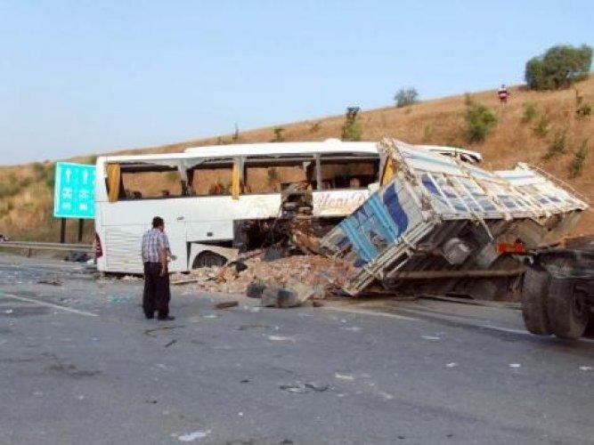 Osmaniye'de katliam gibi kaza