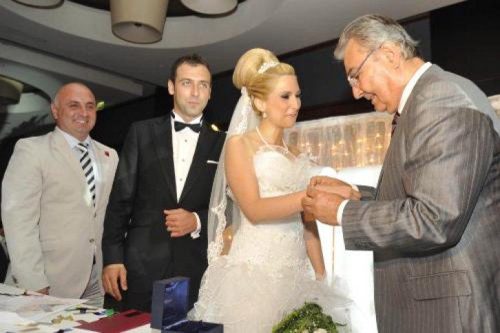 Kılıçdaroğlu ve Baykal nikah şahitliği yaptı - Resim 6