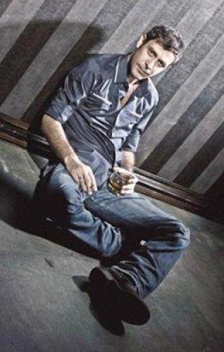 Ünlüler de kovulur