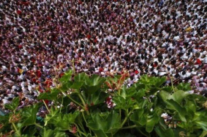 İspanya'da San Fermin Festivali Çılgın Görüntüler - Resim 151