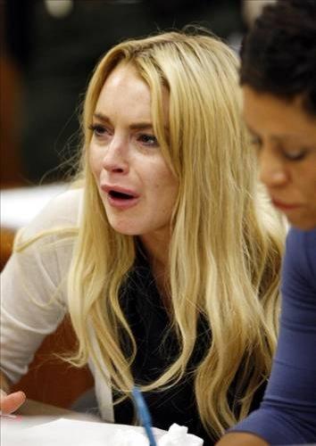 Lohan'a hapis yolu göründü - Resim 12