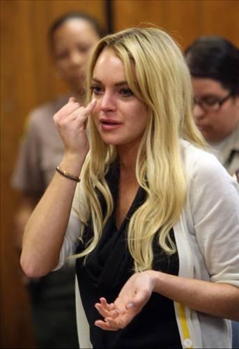 Lohan'a hapis yolu göründü - Resim 30