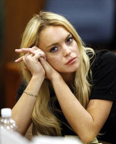 Lohan'a hapis yolu göründü - Resim 4