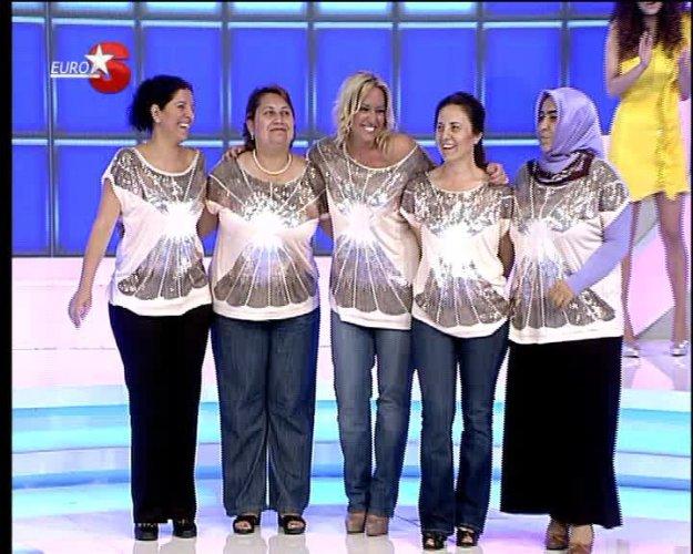 Saba Tümer Çarkıfelek'te 4 kadınla pişti oldu - Resim 43
