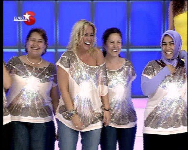 Saba Tümer Çarkıfelek'te 4 kadınla pişti oldu - Resim 46