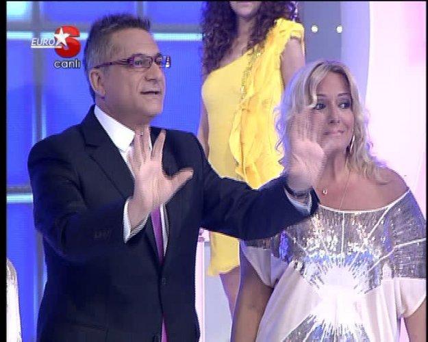 Saba Tümer Çarkıfelek'te 4 kadınla pişti oldu - Resim 39