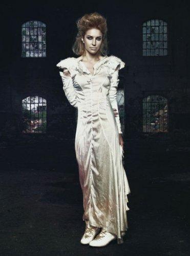 Ünlülerden ölüm fotoğrafları 