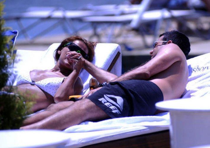 Demet Akalın aşk tazeledi 