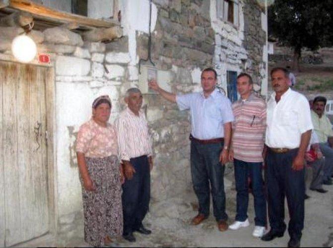 60 yıl sonra elektriğe kavuştular - Resim 7